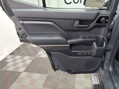 Used 2026 Toyota 4Runner 4WD image 19
