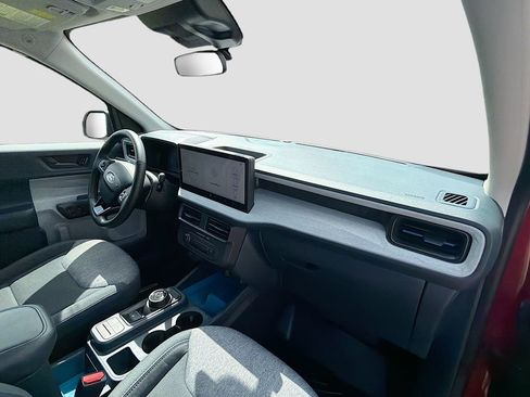 Used 2025 Ford Maverick XLT w/ XLT Luxury Package image 27