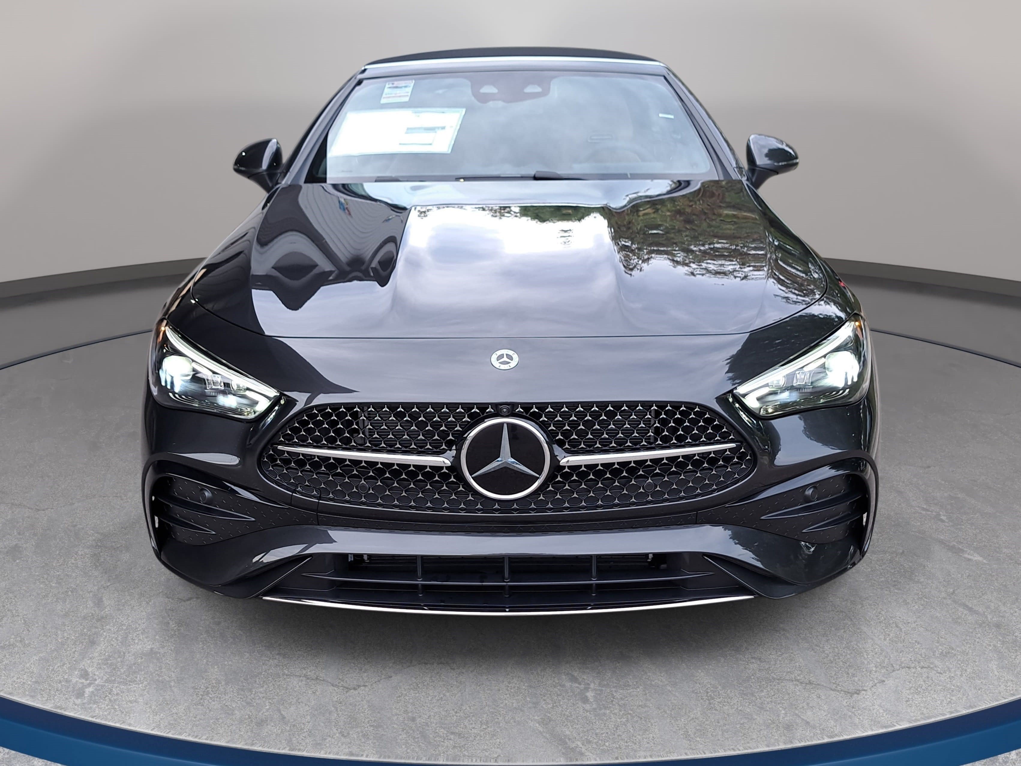 New 2027 Mercedes-Benz CLE 450 4MATIC Cabriolet image 2