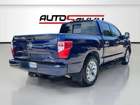 Used 2023 Nissan Titan SV w/ SV Convenience Package RWD image 7