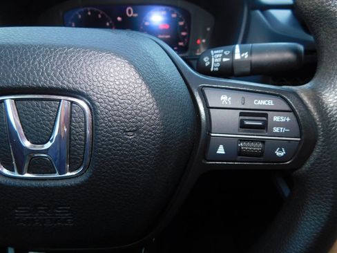 Used 2023 Honda Accord EX image 25
