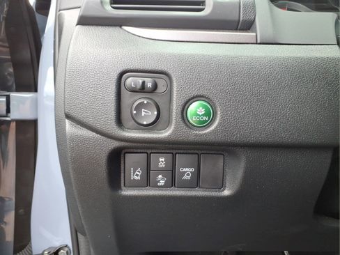 Used 2023 Honda Ridgeline Sport image 21