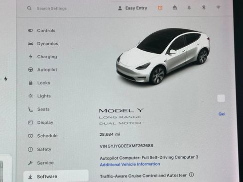 Used 2021 Tesla Model Y Long Range AWD/4WD image 27