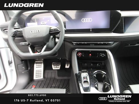 New 2026 Audi SQ5 Premium Plus AWD/4WD image 10
