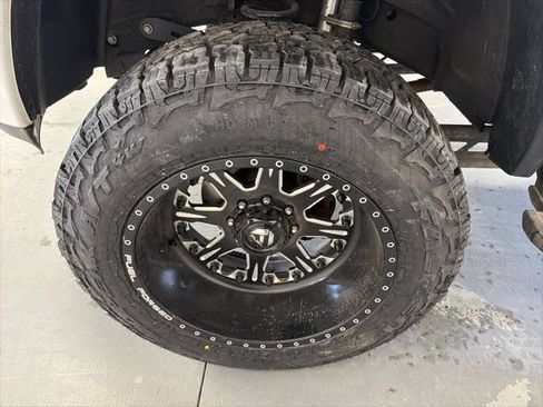 Used 2017 RAM 2500 Laramie w/ Sport Appearance Group AWD/4WD image 4
