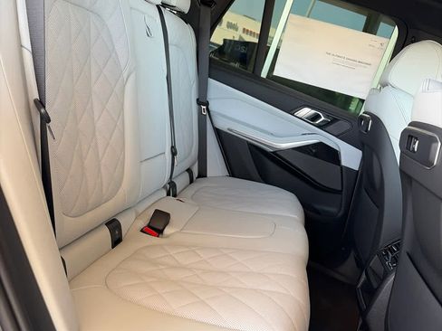 New 2026 BMW X5 sDrive40i w/ M Sport Package RWD image 16