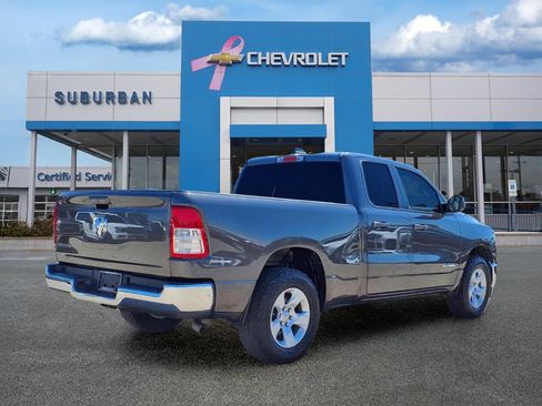 Used 2022 RAM 1500 Big Horn RWD image 5