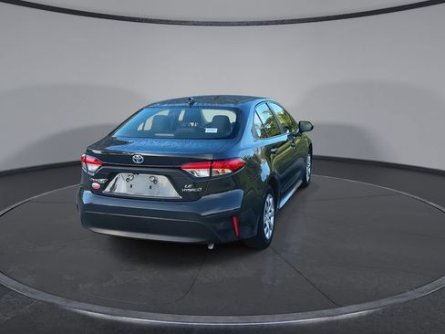 Used 2024 Toyota Corolla LE FWD image 7