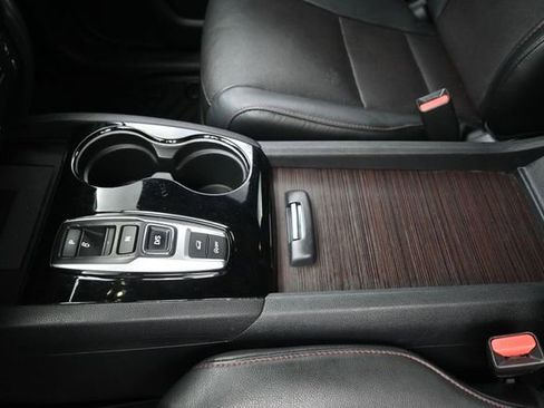 Certified 2020 Honda Pilot Black Edition image 20