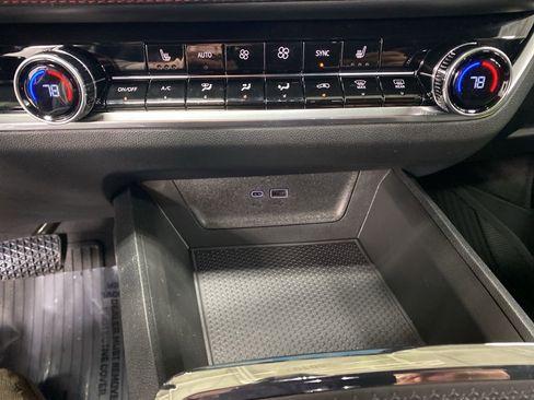 New 2026 Chevrolet Equinox RS w/ Safety and Technology Package image 42