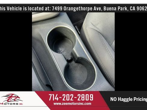 Used 2018 Hyundai Elantra SE FWD image 33