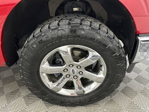 Used 2022 Ford F150 Lariat w/ Equipment Group 502A High AWD/4WD image 14