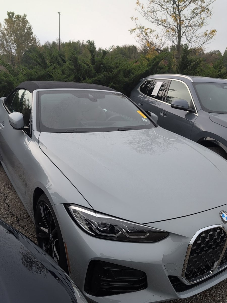 Used 2024 BMW 430i xDrive Convertible w/ M Sport Package AWD/4WD image 3