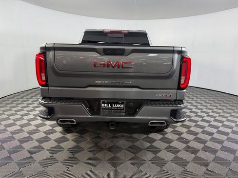 Used 2021 GMC Sierra 1500 AT4 w/ AT4 Preferred Package AWD/4WD image 8