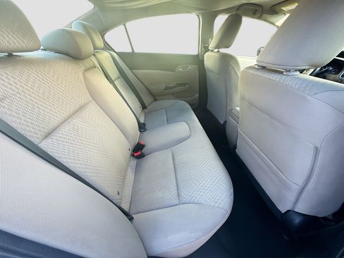 Used 2015 Honda Civic LX image 25