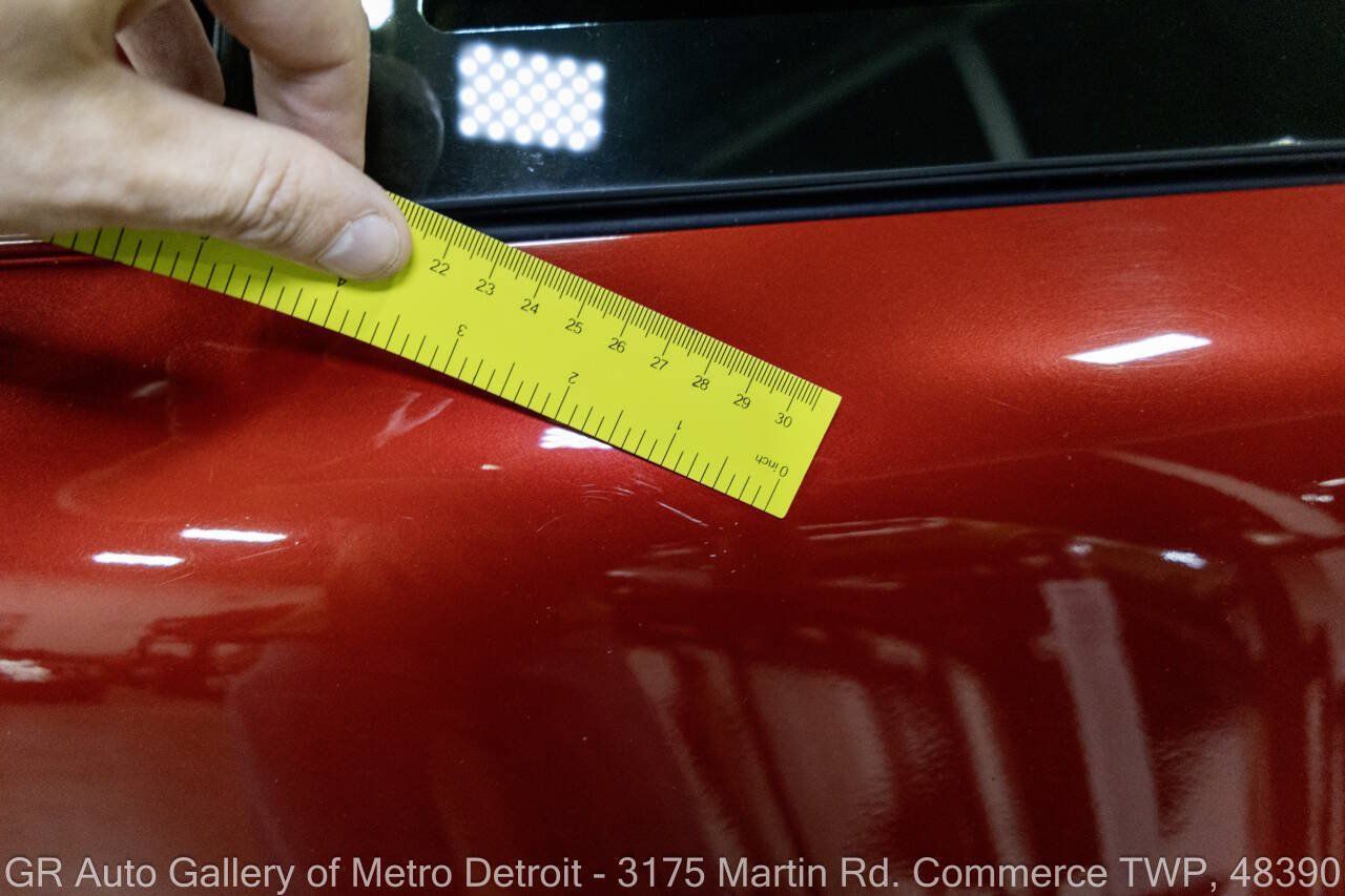 Used 1992 Chevrolet Corvette Coupe RWD image 31