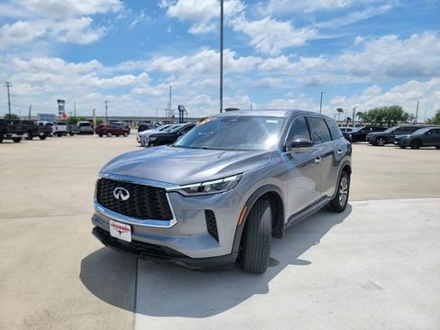 Used 2024 INFINITI QX60 Pure AWD/4WD image 3
