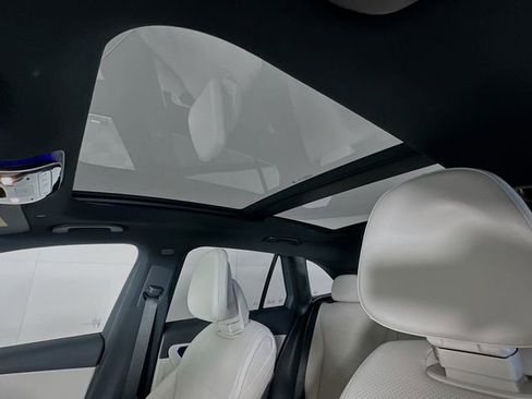 Certified 2026 Mercedes-Benz GLC 300 image 22