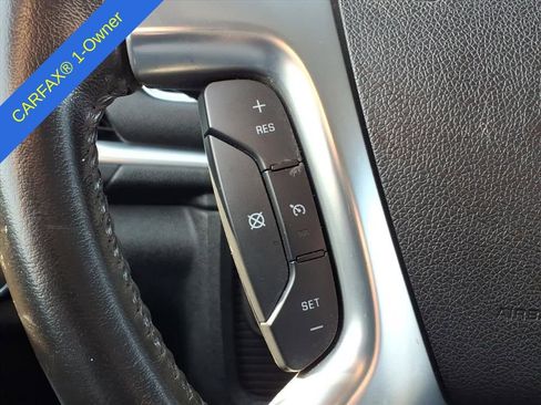 Used 2016 Chevrolet Traverse LT w/ Style and Technology Package image 22