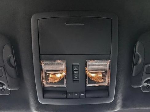 Used 2022 Dodge Challenger R/T Scat Pack RWD image 23