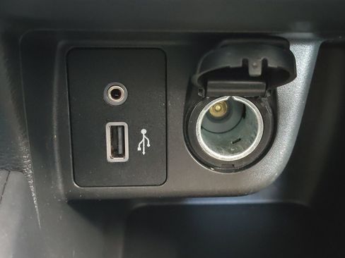 Used 2024 Nissan Versa S w/ S Plus Package FWD image 19