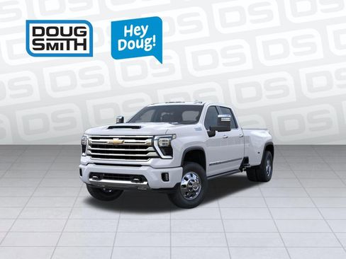 New 2026 Chevrolet Silverado 3500 High Country AWD/4WD image 8