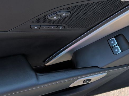 Used 2019 Chevrolet Corvette Stingray Convertible w/ 2LT Preferred Equipment Group RWD image 14