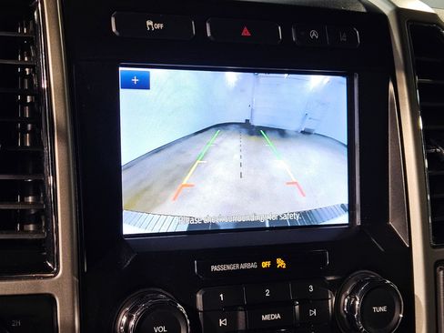 Used 2020 Ford F150 Lariat AWD/4WD image 30