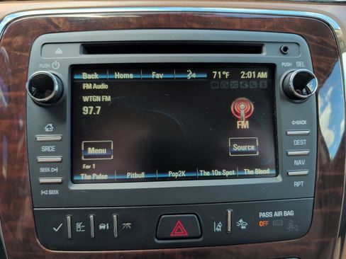 Used 2016 Buick Enclave Leather FWD image 12