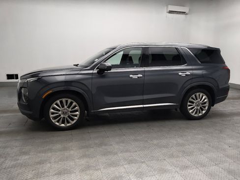 Used 2020 Hyundai Palisade Limited FWD image 2