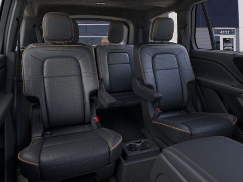 New 2026 Lincoln Aviator Black Label w/ Dynamic Handling Package image 11