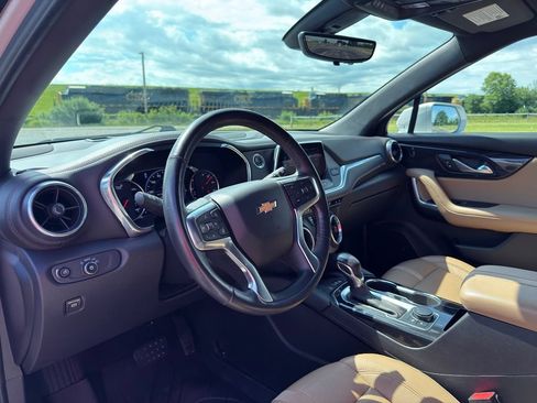 Used 2020 Chevrolet Blazer Premier w/ Driver Confidence II Package FWD image 18