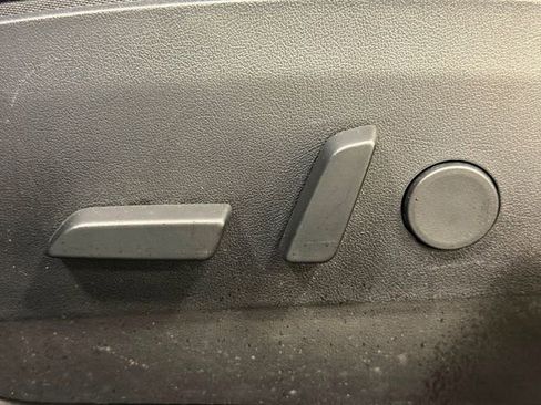 Used 2018 Tesla Model 3 Performance image 20