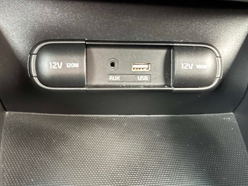 Used 2016 Kia Soul FWD image 28
