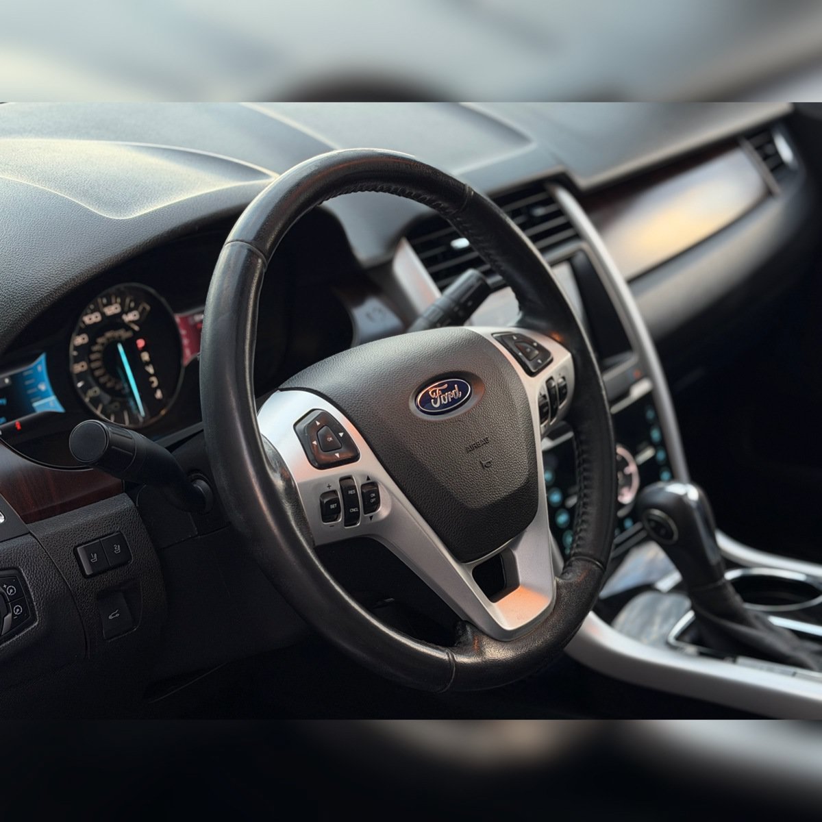 Used 2011 Ford Edge Limited w/ 301A Rapid Spec Order Code FWD image 5