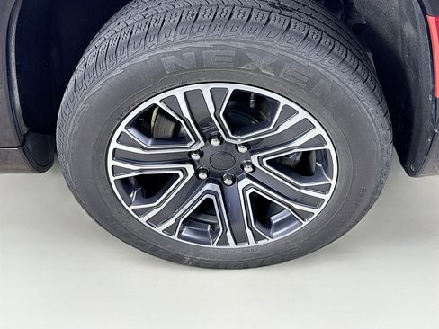 Used 2024 Jeep Wagoneer Series II image 38