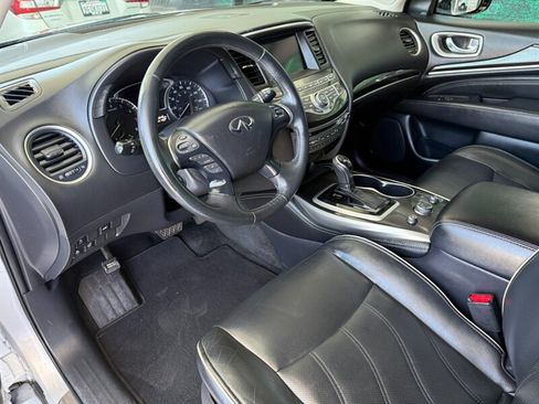 Used 2019 INFINITI QX60 Luxe w/ Essential Package FWD image 18