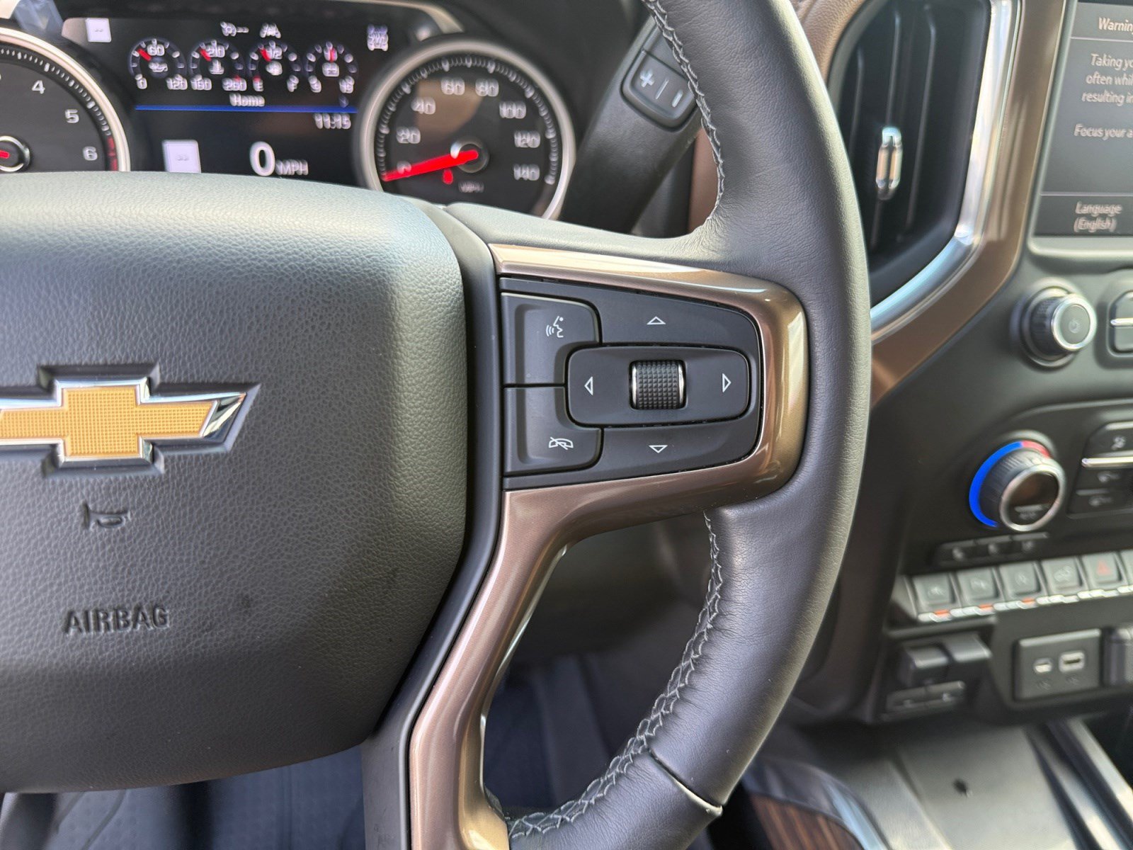 Used 2019 Chevrolet Silverado 1500 High Country w/ Technology Package AWD/4WD image 25