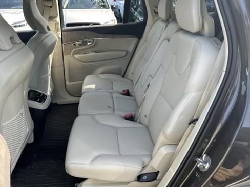 Used 2024 Volvo XC90 B6 Plus w/ Protection Package AWD/4WD image 6