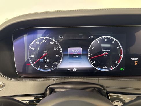 Used 2020 Mercedes-Benz S 560 4MATIC Sedan image 43