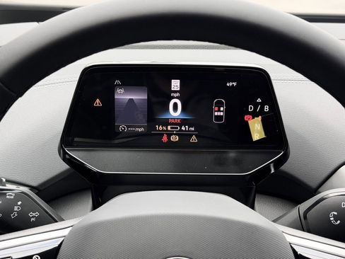 New 2026 Volkswagen ID.4 Pro S RWD image 18