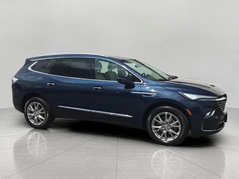 Certified 2023 Buick Enclave Essence w/ Experience Buick Package AWD/4WD image 1