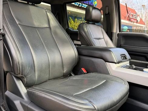 Used 2020 Ford F150 Lariat w/ Equipment Group 502A Luxury AWD/4WD image 14