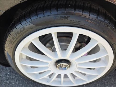 Used 2019 Volkswagen Beetle 2.0T S FWD image 9