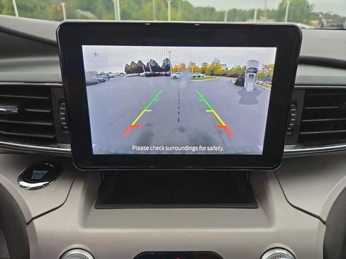 Used 2023 Ford Explorer XLT w/ Equipment Group 202A image 21