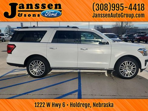 Used 2024 Ford Expedition Max Limited image 9