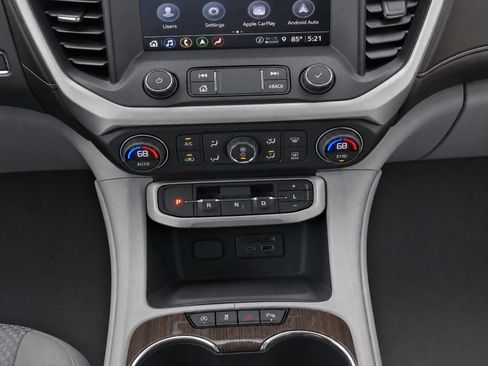 Used 2023 GMC Acadia SLE w/ Driver Convenience Package FWD image 9