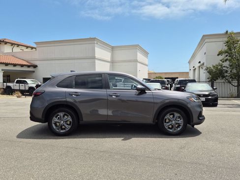 New 2027 Honda HR-V LX image 12