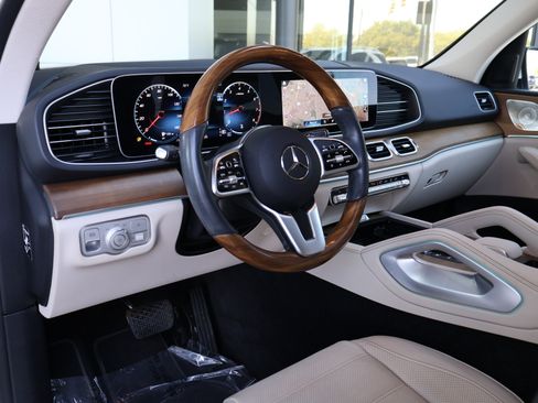 Used 2022 Mercedes-Benz GLE 350 4MATIC image 12