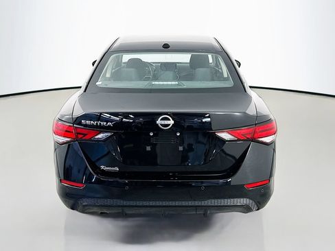 Used 2025 Nissan Sentra SV FWD image 6